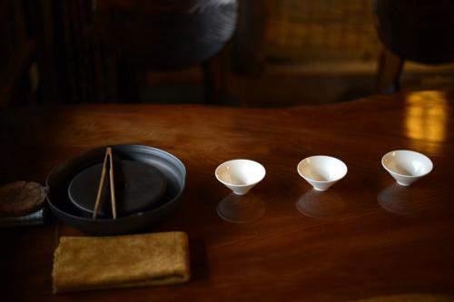 如何理解喝茶和品茶？