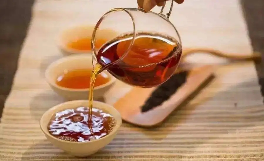 普洱茶怎么這么濃？