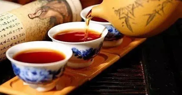 為何喝普洱茶會(huì)頭暈，這些禁忌你了解多少？