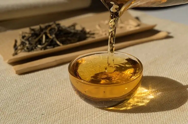 怎么喝了普洱茶嗓子會(huì)難受？