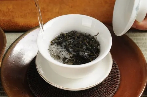 普洱茶怎么泡？原來熟茶和生茶泡法不一樣，浪費(fèi)了多少茶葉