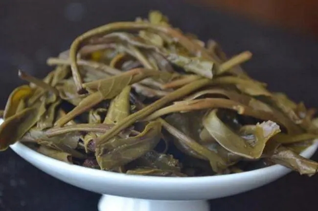 茶梗對普洱茶有什么重要的作用？丨知識