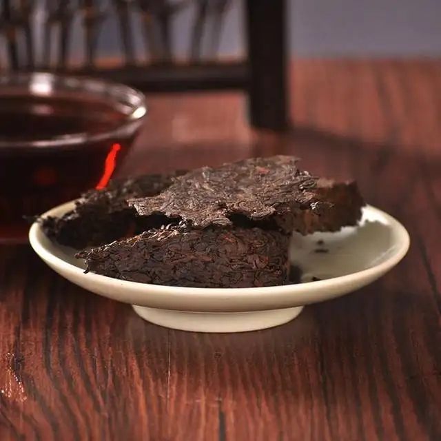 邊銷茶工藝，在保護(hù)的道路上