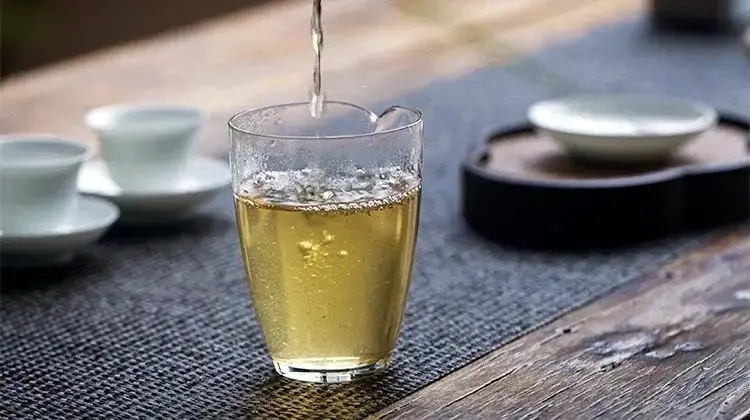 茶湯中的“泡泡”究竟是什么？