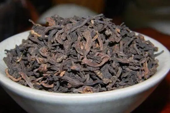 喝普洱，中期茶綜合性價(jià)比高