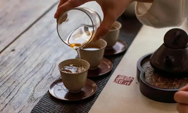 在家喝茶，或許才是我們對抗疫情的貢獻(xiàn)